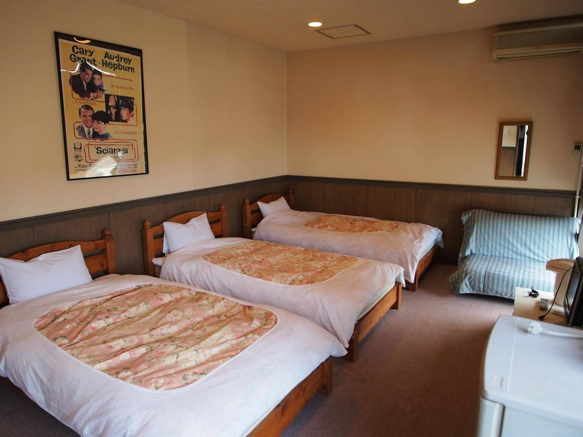 โอตารุ วิลลา เมาเตง Hostel ภายนอก รูปภาพ